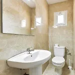 Yellow 3 Bedroom Large For 10 Guests Costa Adeje (Tenerife)