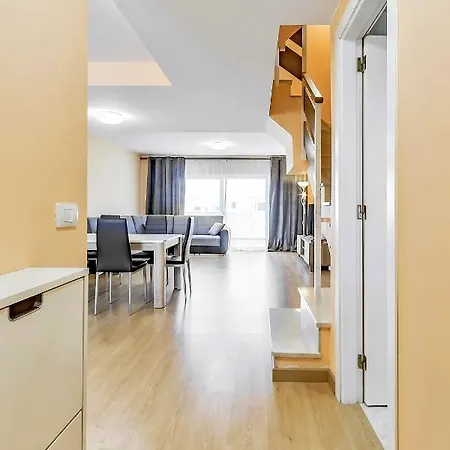 Yellow 3 Bedroom Large For 10 Guests Apartamento Costa Adeje (Tenerife)