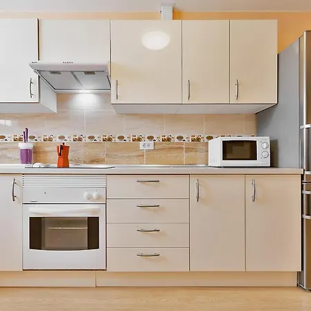 Apartamento Yellow 3 Bedroom Large For 10 Guests Costa Adeje (Tenerife)